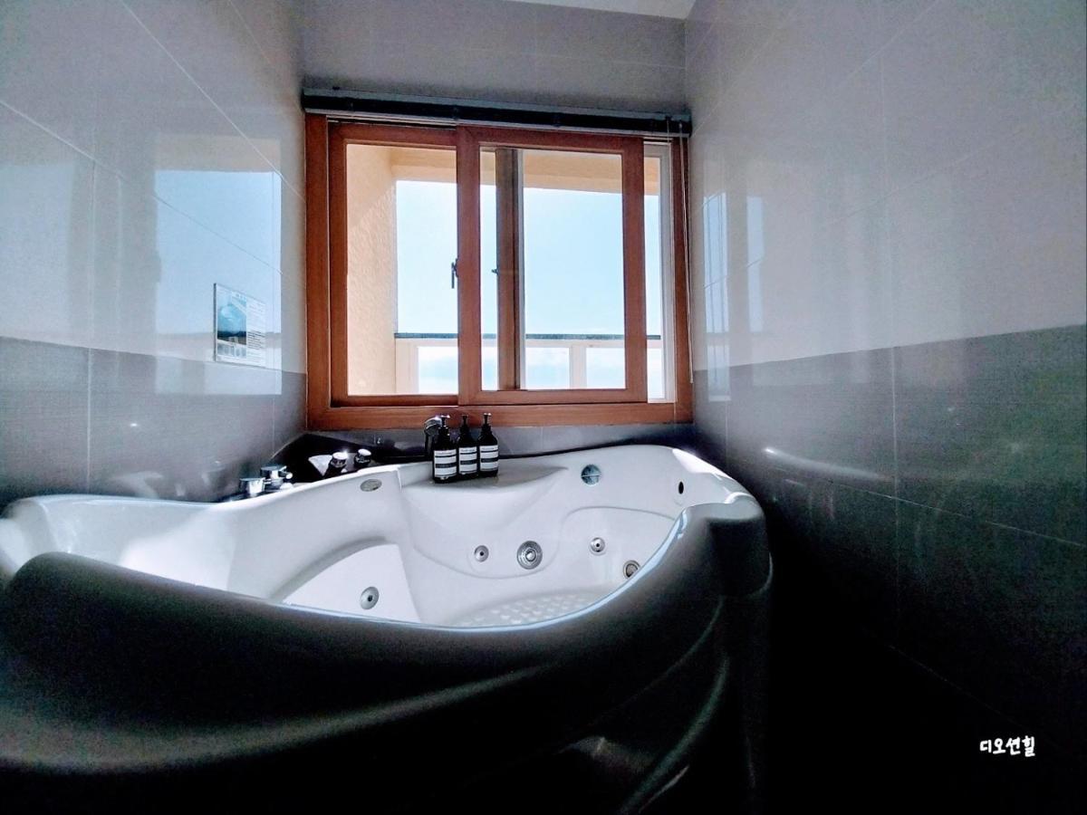 Jeju The Ocean Hill Pension Szogüpho Kültér fotó