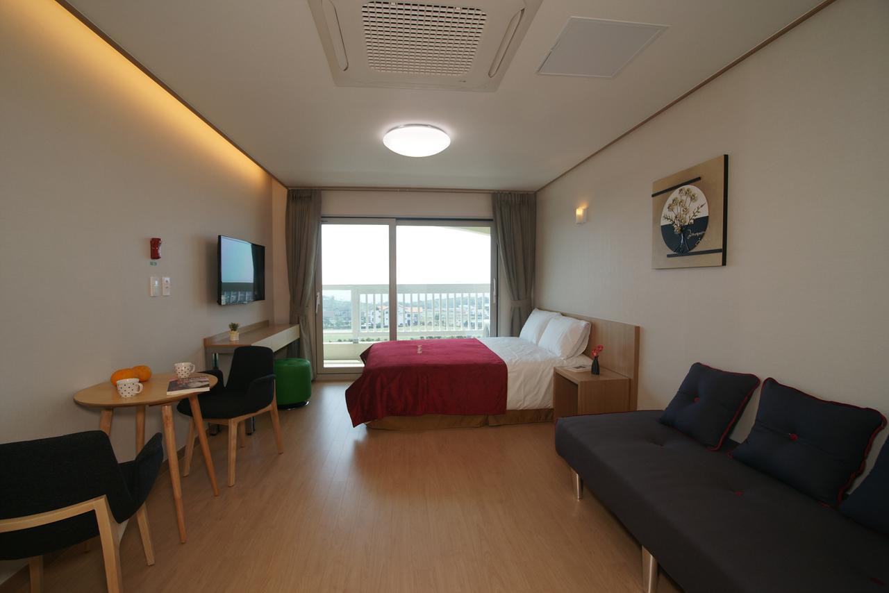 Jeju The Ocean Hill Pension Szogüpho Kültér fotó